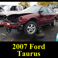 Junkyard 2007 Ford Taurus SE