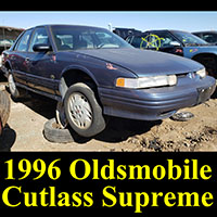 Junkyard 1996 Olds Cutlass Supreme