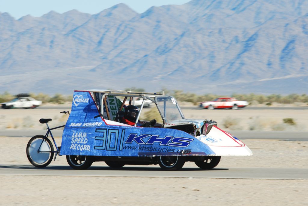 http://www.murileemartin.com/UG/LAF12/403%20-%20LeMons%20Chuckwalla%202012.jpg
