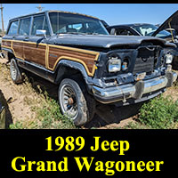 1989 Jeep Grand Wagoneer in junkyard