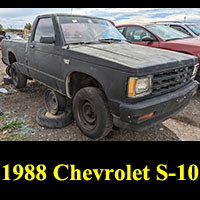 1988 Chevrolet S-10 in junkyard