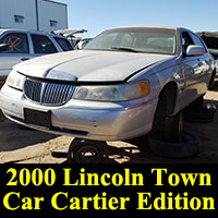 Junkyard 2000 Lincoln Town Car