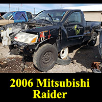 Junkyard 2006 Mitsubishi Raider