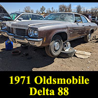 1971 Oldsmobile Delta 88 in junkyard