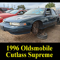 Junkyard 1996 Oldsmobile Cutlass Supreme sedan