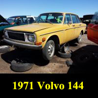 Junkyard 1971 Volvo 140