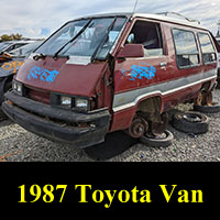 Junkyard 1987 Toyota Van